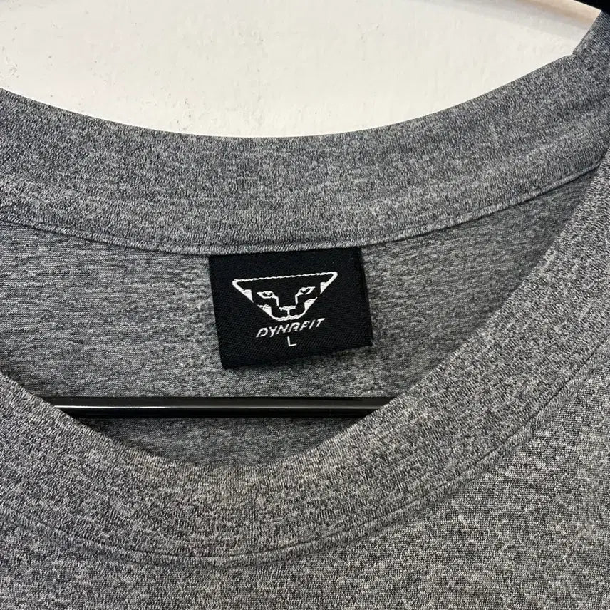 [BUNJANG] Dynafit Grey Short Sleeve T-Shirt L (Fits 110) / 다이나핏 그레이 반팔 티셔츠 L (실측110)