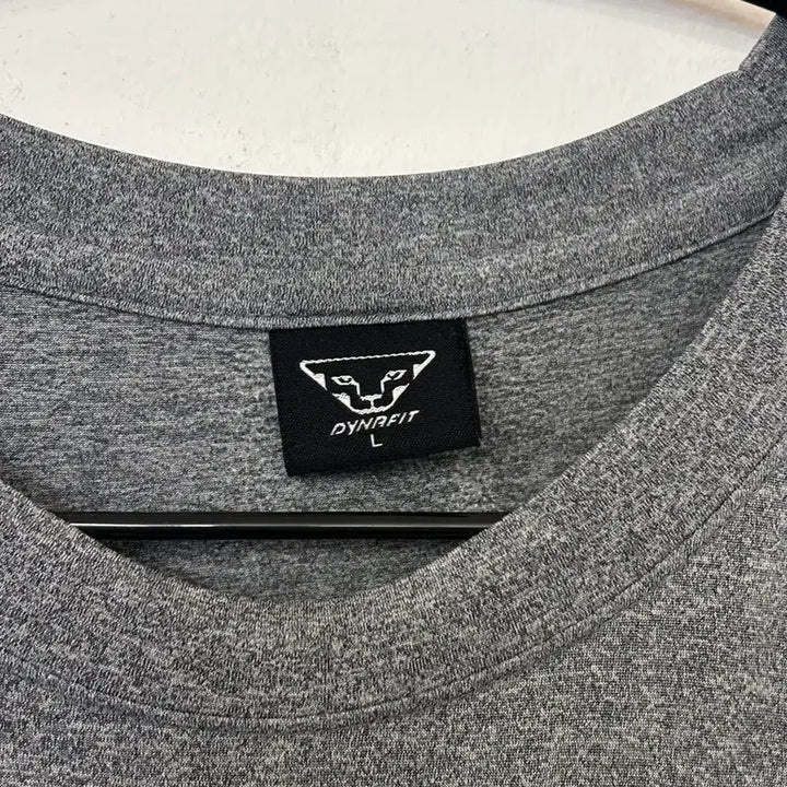 [BUNJANG] Dynafit Grey Short Sleeve T-Shirt L (Fits 110) / 다이나핏 그레이 반팔 티셔츠 L (실측110)