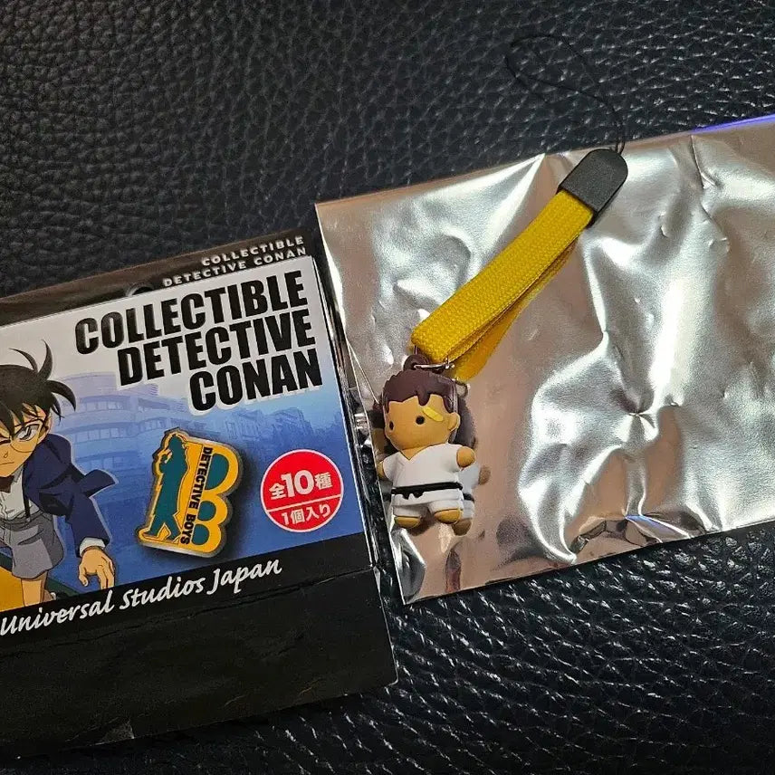[BUNJANG] Universal Studios Japan Detective Conan Makoto Kyoko Keychain / 유니버셜 재팬 코난 랜덤 굿즈(마코토 키링)