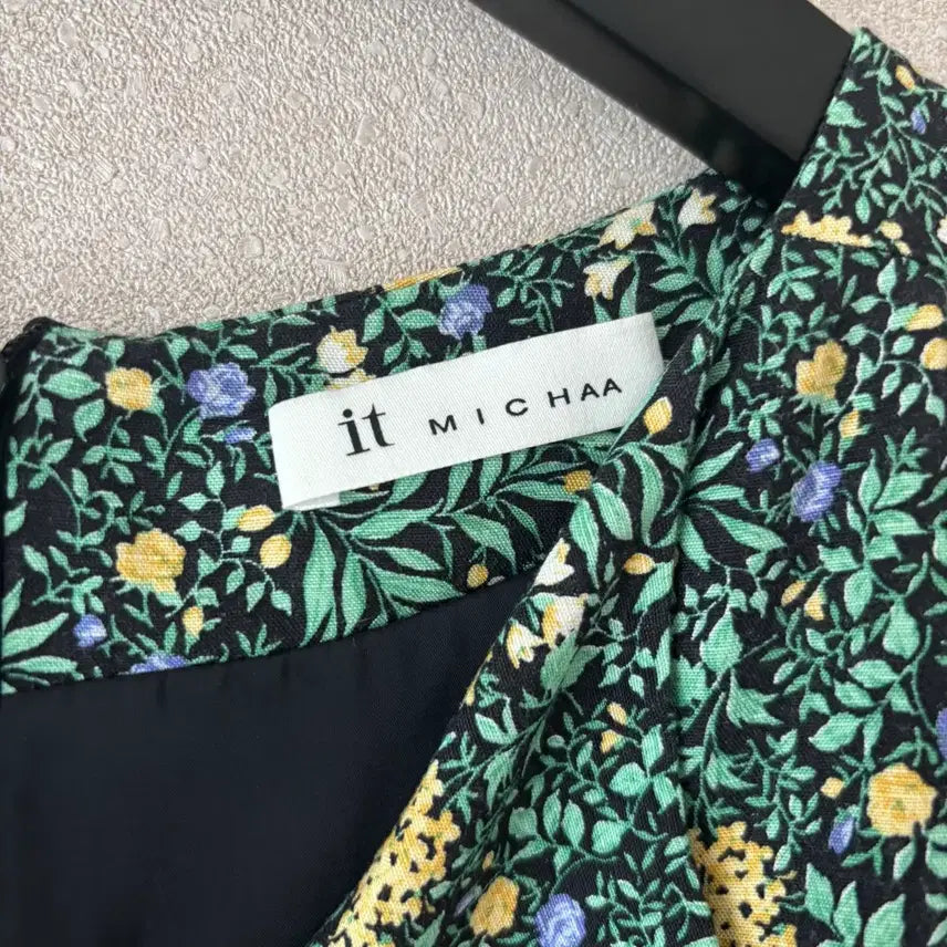 [BUNJANG] It Michaa Green Floral Dress Size 66 / it michaa 잇미샤 그린 플라워 원피스 66사이즈
