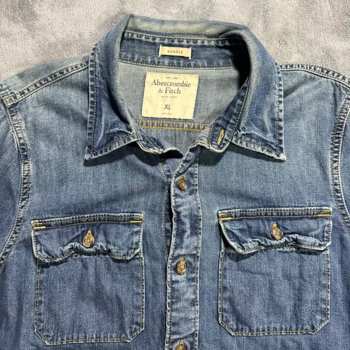 [BUNJANG] Abercrombie Denim Work Shirt XL / 아베크롬비 데님 워크셔츠