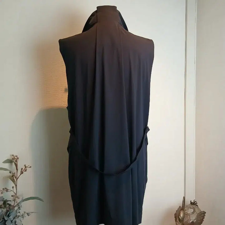 [BUNJANG] Emcee Long Vest Size M-L / emcee 엠씨  롱조끼/사이즈66~77