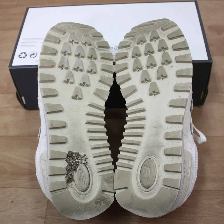 [BUNJANG] New Balance 574 Unisex Sneakers Size 245 / S-2294/뉴발란스 574 정품 남여공용 스니커즈 245