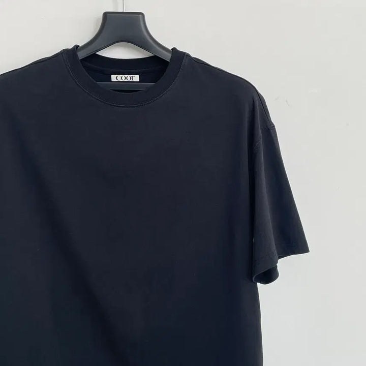 [BUNJANG] COAR Unisex Black Basic Short Sleeve T-Shirt M-L / 쿠어 공용M-L 블랙 기본 반팔 티셔츠