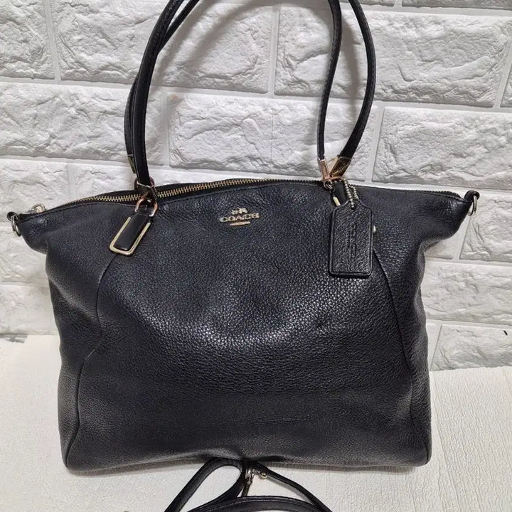 [BUNJANG] Coach Leather Shoulder Bag / 코치