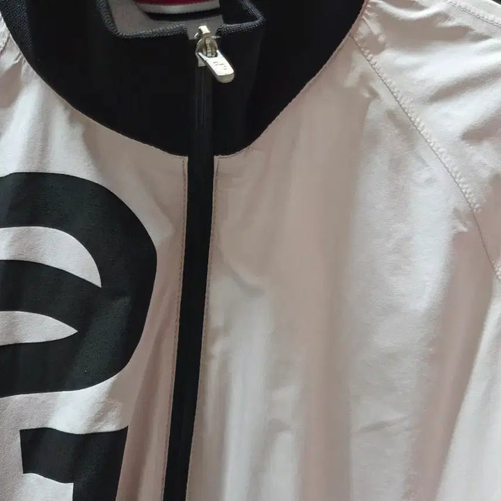 [SOLD OUT] 파리게이츠 핑크 바람막이 점퍼
