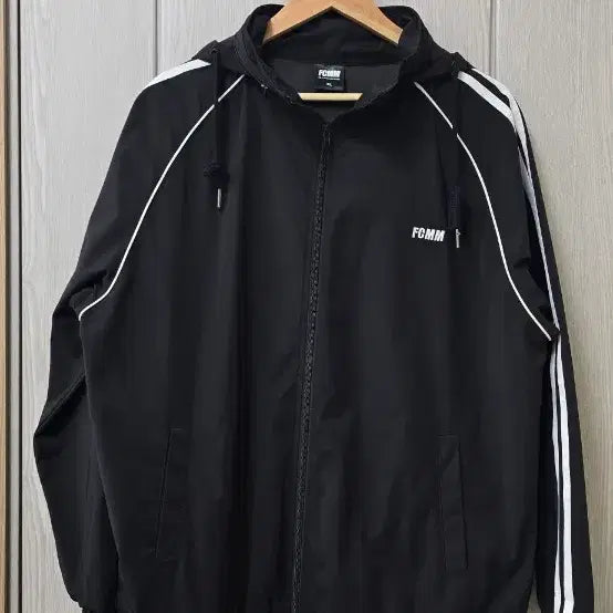 [BUNJANG] FCMM Black Windbreaker XL / FCMM 블랙 바람막이 XL