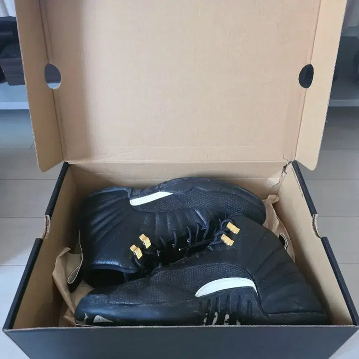 [BUNJANG] Air Jordan 12 "The Master" Sneakers / 조던12 더 마스터