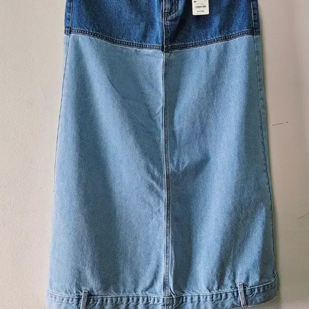 [BUNJANG] GU x ROKH Blue Denim Skirt / 최신상 GU x ROKH 블루 데님 스커트