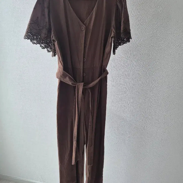 [BUNJANG] LAP Brown Lace Short-Sleeve Jumpsuit / LAP 브라운 레이스 반팔 점프수트