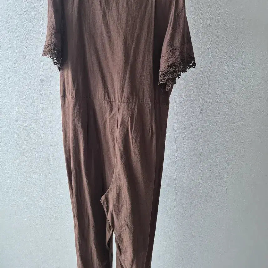 [BUNJANG] LAP Brown Lace Short-Sleeve Jumpsuit / LAP 브라운 레이스 반팔 점프수트