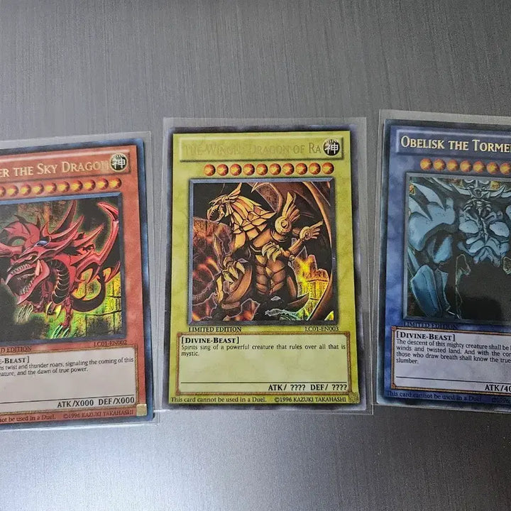 [BUNJANG] Yu-Gi-Oh! Egyptian God Cards Set (Grade B) / 유희왕 신의카드 삼환신 상태b급