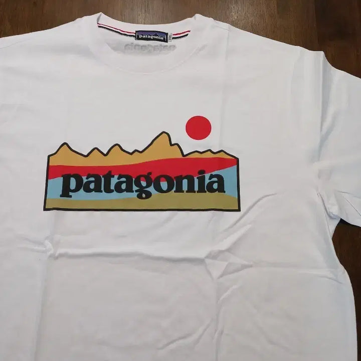 [BUNJANG] Patagonia Short Sleeve T-Shirt White / 파타고니아 반팔 티셔츠 화이트