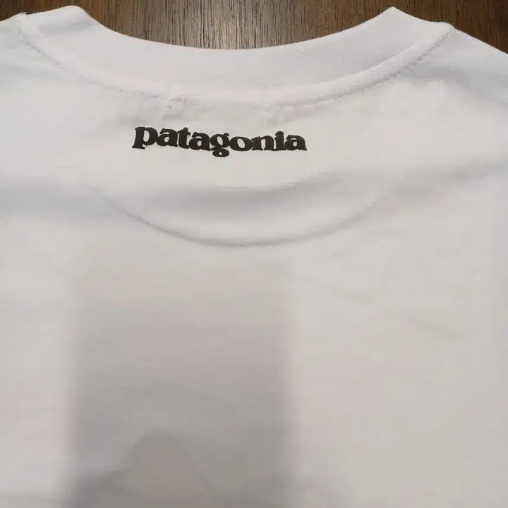 [BUNJANG] Patagonia Short Sleeve T-Shirt White / 파타고니아 반팔 티셔츠 화이트