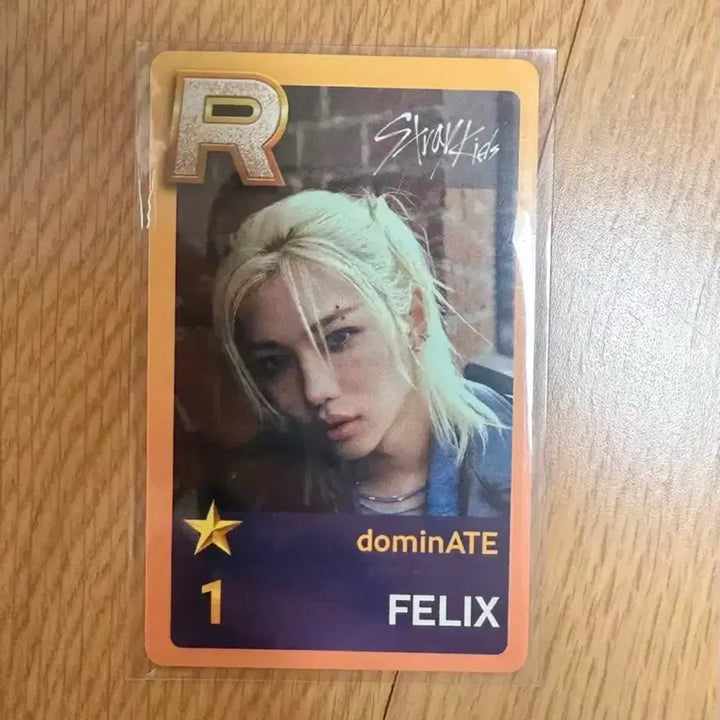 [BUNJANG] Stray Kids Felix Dominate Photocard / Straykids 스트레이키즈 스키즈 dominate 슈스제 felix