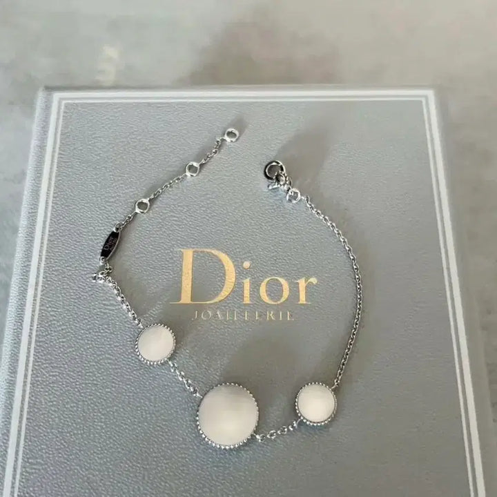 [BUNJANG] Dior Rose des Vents Bracelet Silver / 디올 로즈 드 벙 팔찌 실버