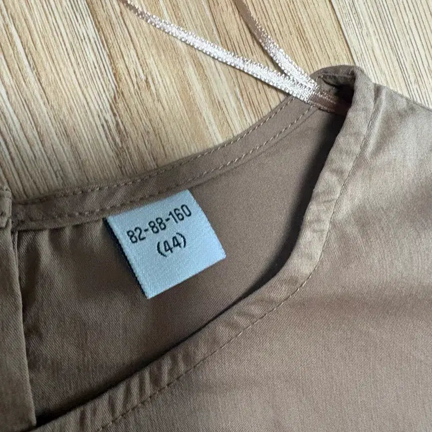 [BUNJANG] Jane By Jane Song Cool Spandex Blouse - Brown / 새상품) 제인바이제인송 쿨 스판 블라우스 55가능 / 브라운
