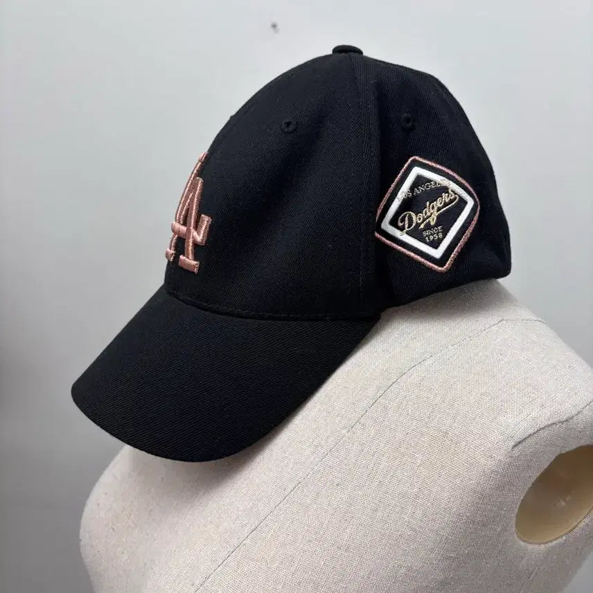 [BUNJANG] LA Black Ball Cap Hat / LA 블랙 볼캡 모자