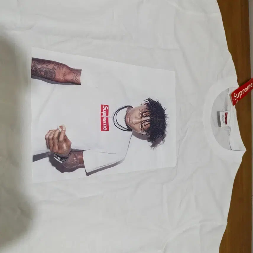 [BUNJANG] Supreme Short Sleeve T-Shirt White L / 슈프림 반팔티셔츠 화이트 L 사이즈