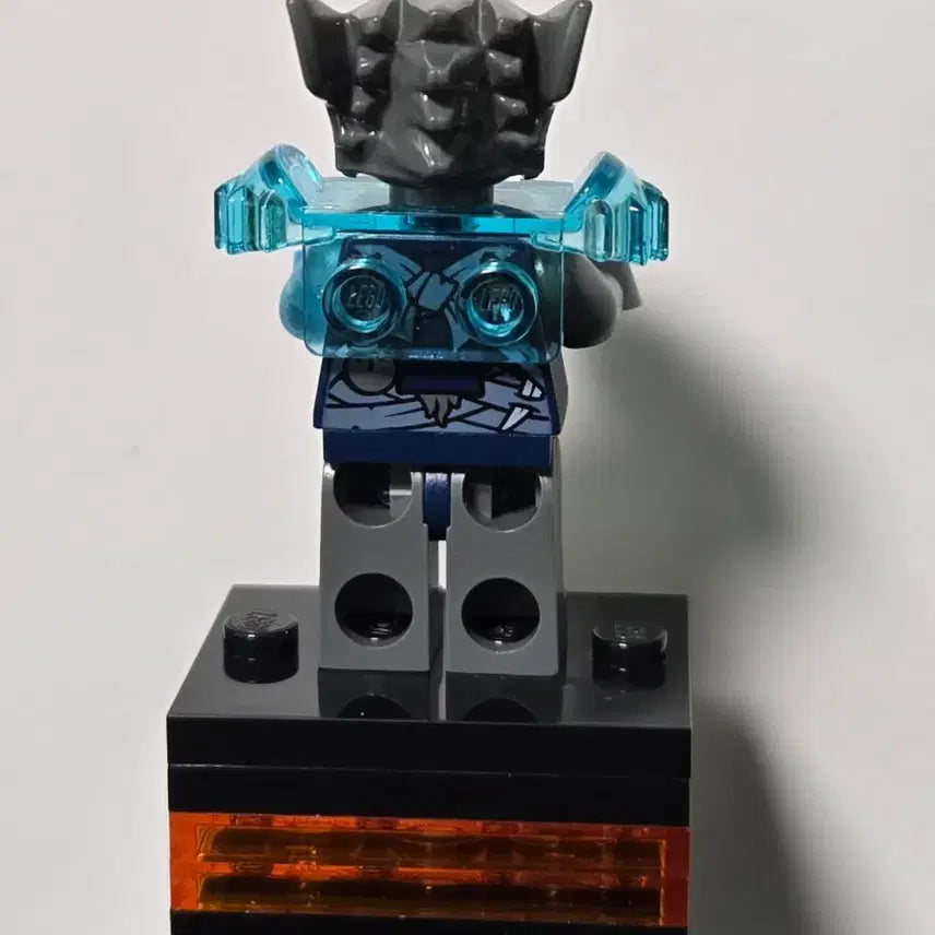 [BUNJANG] Lego Chima Ice Hunter Minifigure / 레고 키마 아이스헌터 미니피규어