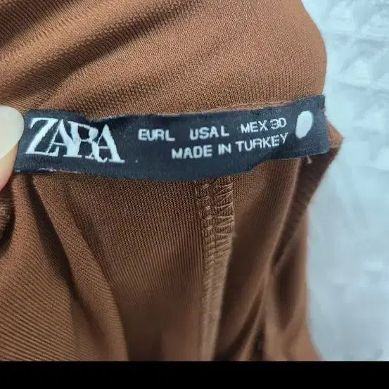 [BUNJANG] Zara Brown Shoulder Slit Long Dress / 자라 브라운 숄더 슬릿 롱 원피스