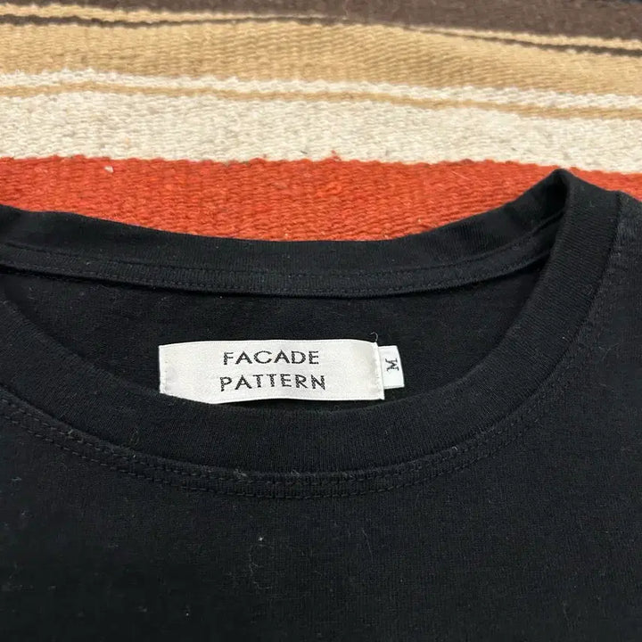 [BUNJANG] Facade Pattern Long Sleeve T-Shirt / 파사드패턴 롱슬리브