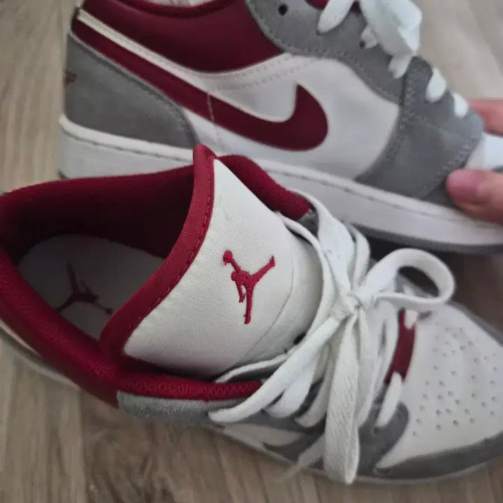 [BUNJANG] Air Jordan 1 Low Light Smoke Grey Gym Red / 조던 1 로우 라이트 스모크 그레이 짐레드 235