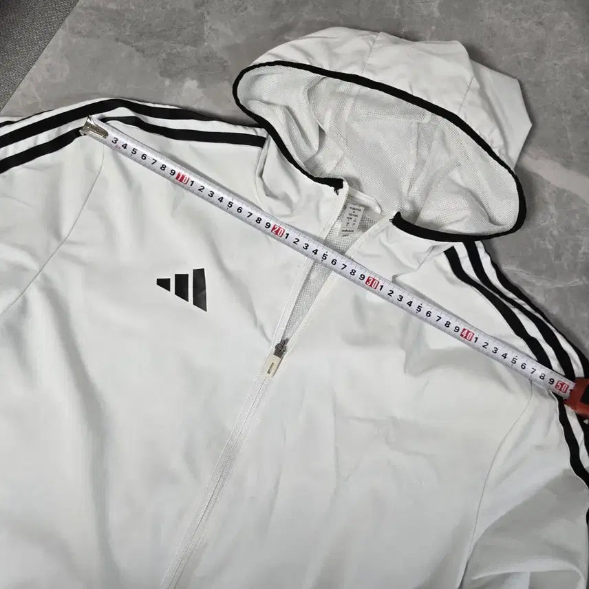 [BUNJANG] Adidas 3-Stripes White Windbreaker Hoodie Jacket / 아디다스 삼선 흰색 바람막이 후드 자켓