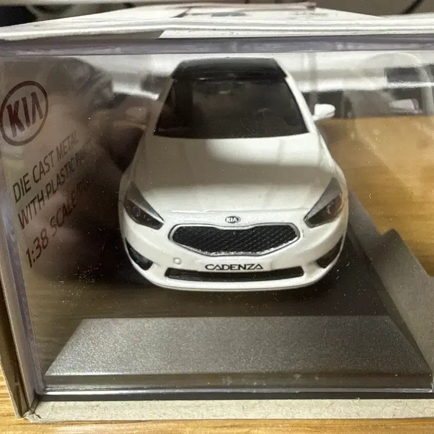 [BUNJANG] K7 Cadenza Die-cast Model Car / K7(카덴자) 미니카. 다이캐스트