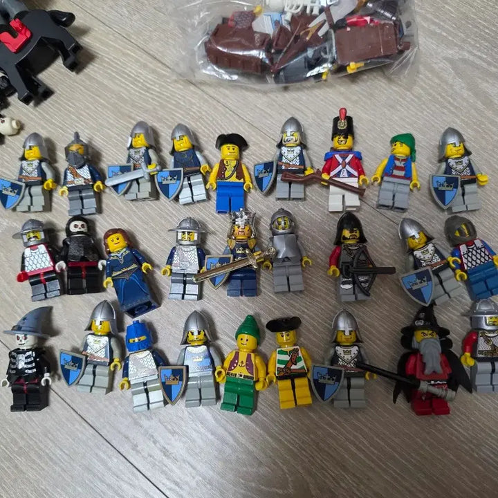 [SOLD OUT] 레고 캐슬 미니피겨 기사 해골 일괄