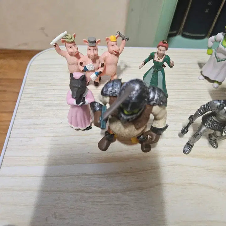 [BUNJANG] Rare Shrek 8-Figure Set / 고전) 희귀 슈렉 피규어8종 세트