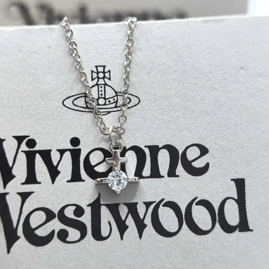 [BUNJANG] Vivienne Westwood Cross Single Diamond Necklace / 비비안 웨스트우드 크로스 싱글 다이아몬드 목걸이