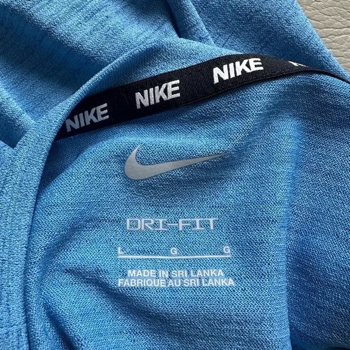 [BUNJANG] Nike Dri-FIT T-Shirt Sky Blue / 나이키 드라이핏 반팔 티셔츠 하늘색