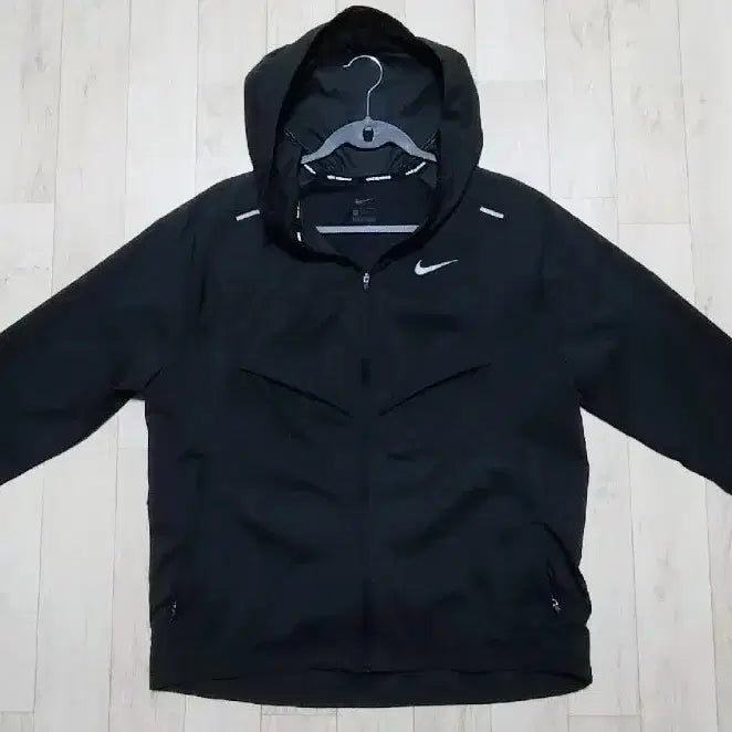 [BUNJANG] Nike Repel UV Windrunner Jacket CZ9071 Black (M) / (정품) 나이키 리펠 UV 윈드러너 바람막이 CZ9071   M  95