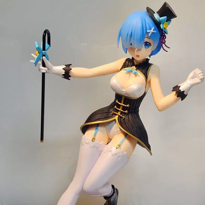 [BUNJANG] Re:Zero Starting Life in Another World Rem Figure / Re:제로부터 시작하는 이세계 생활 렘 피규어 판매합니다