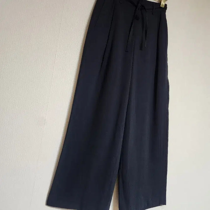 [BUNJANG] SJSJ 2022 Linen Blend Belted Pintuck Wide Pants / 한섬SJSJ 2022린넨혼방 벨티드 핀턱 와이드팬츠25썸머