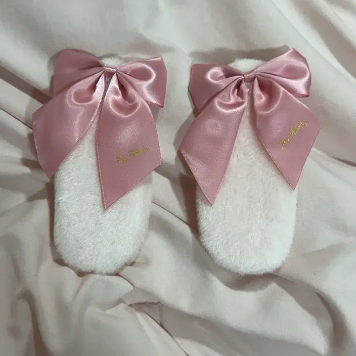 [BUNJANG] Sanrio My Melody Ear Clip Set / 산리오 정품 마이멜로디 미미 귀클립 귀삔 팬싸템 양도
