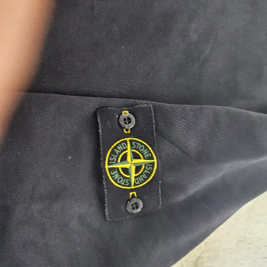 [BUNJANG] Stone Island Sweatshirt Black / 스톤아일랜드맨투맨
