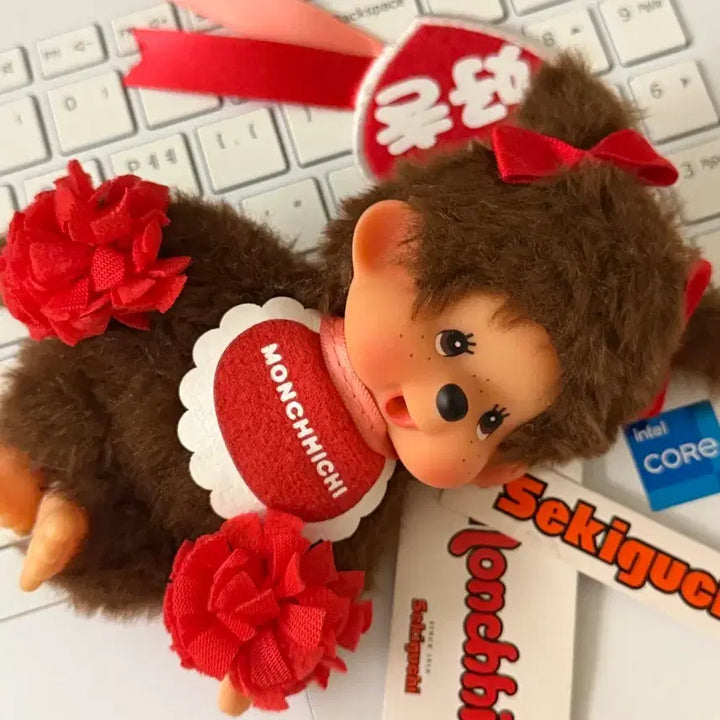 [SOLD OUT] 몬치치 해피 컬러 키 체인 레드 브라운 치어리더 몬치치