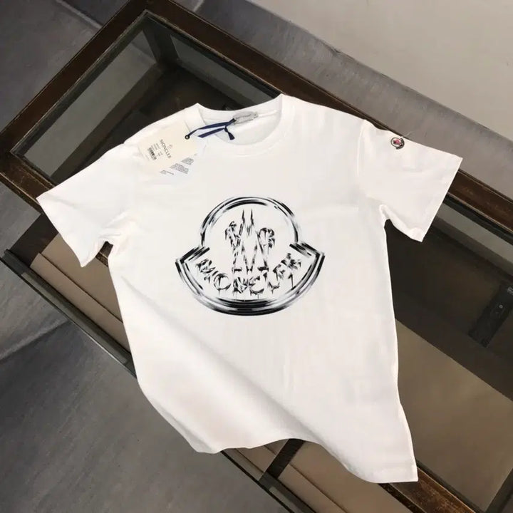 [BUNJANG] Moncler Logo Round Neck T-Shirt / 몽클레어 로고 반팔 티셔츠 라운드넥 티셔츠 빅로고