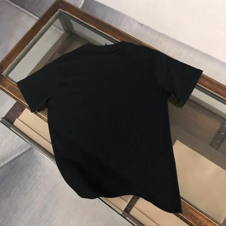 [BUNJANG] Moncler Logo Round Neck T-Shirt / 몽클레어 로고 반팔 티셔츠 라운드넥 티셔츠 빅로고