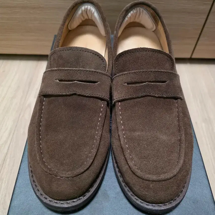 [BUNJANG] Romantic Move New Lug Loafers (Brown Suede) / 로맨틱무브 뉴 러그 로퍼 (브라운 스웨이드 260)