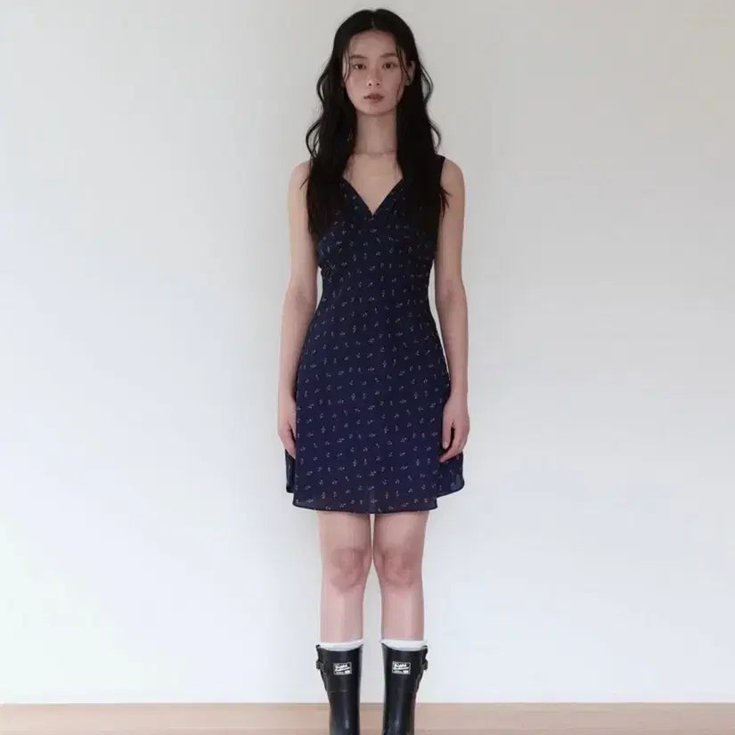[BUNJANG] Yoonsulshop Verano Rosa Ops Navy Dress / 윤슬샵 verano rosa ops (navy)