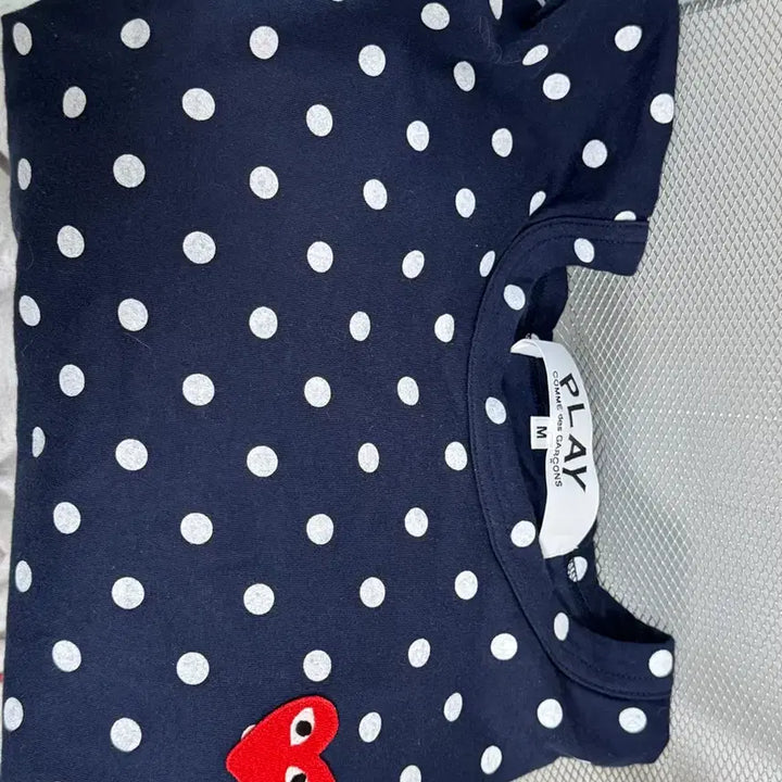 [BUNJANG] Comme des Garçons Polka Dot Heart Long Sleeve T-Shirt Navy M / 꼼데가르송 도트 하트 긴팔 슬리브티셔츠 네이비 M