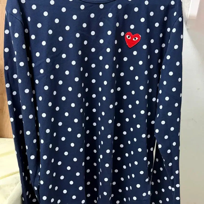 [BUNJANG] Comme des Garçons Polka Dot Heart Long Sleeve T-Shirt Navy M / 꼼데가르송 도트 하트 긴팔 슬리브티셔츠 네이비 M