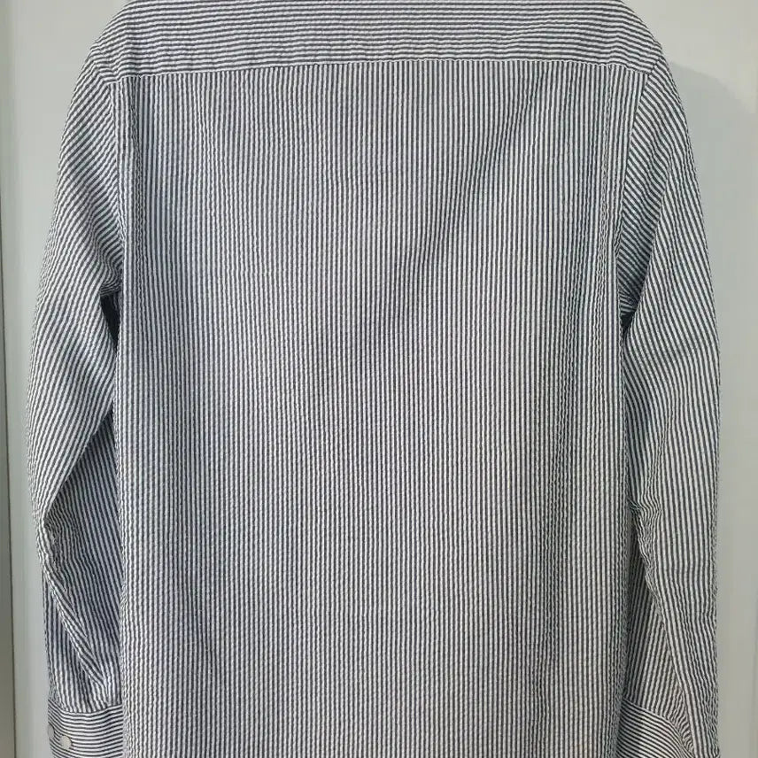 [BUNJANG] Striped Seersucker Henry Neck Shirt / 봄여름 시어서커 하프셔츠95