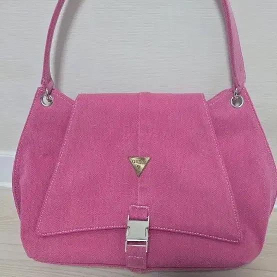 [BUNJANG] Kellys Guess Giselle Upcycled Bag / 켈리즈 게스 지젤