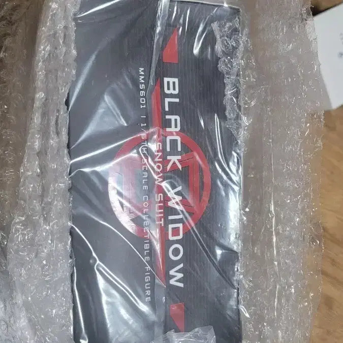 [BUNJANG] Hot Toys Black Widow Snow Suit MMS601 Sealed / 핫토이 블랙위도우 스노우 슈트 MMS601 미개봉 외 판매합니다.
