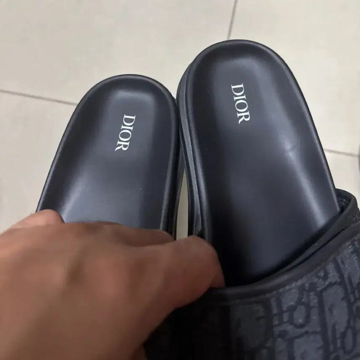 [BUNJANG] Dior Oblique Black Slides Size 42 (US 9-10) / 디올 오블리크 슬리퍼 블랙 265~270(42) 정품 박스 영수증 풀ㅍㅍ