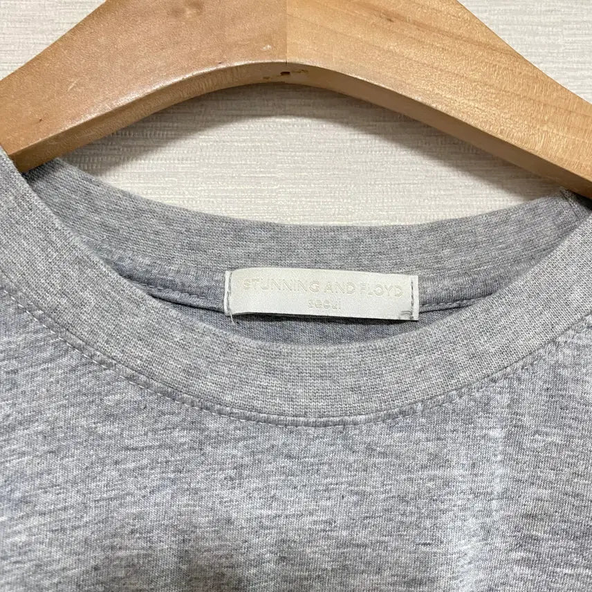 [BUNJANG] Strawberry Print Short Sleeve T-Shirt / 딸기 프린팅 반팔 티셔츠